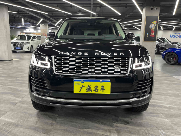 路虎 揽胜  2021款 3.0 L6 传世加长经典版