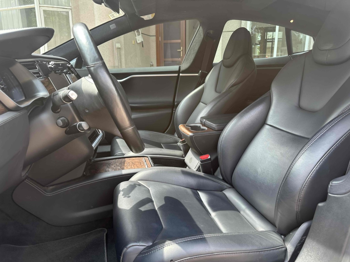 特斯拉 Model S  2017款 Model S 100D 長(zhǎng)續(xù)航版圖片