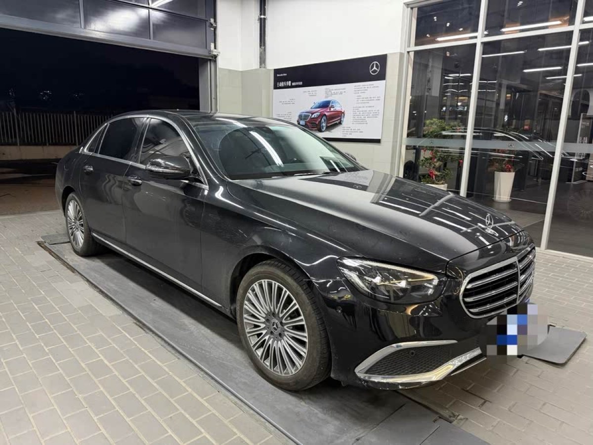 奔馳 奔馳E級(jí)  2021款 改款 E 300 L 豪華型圖片