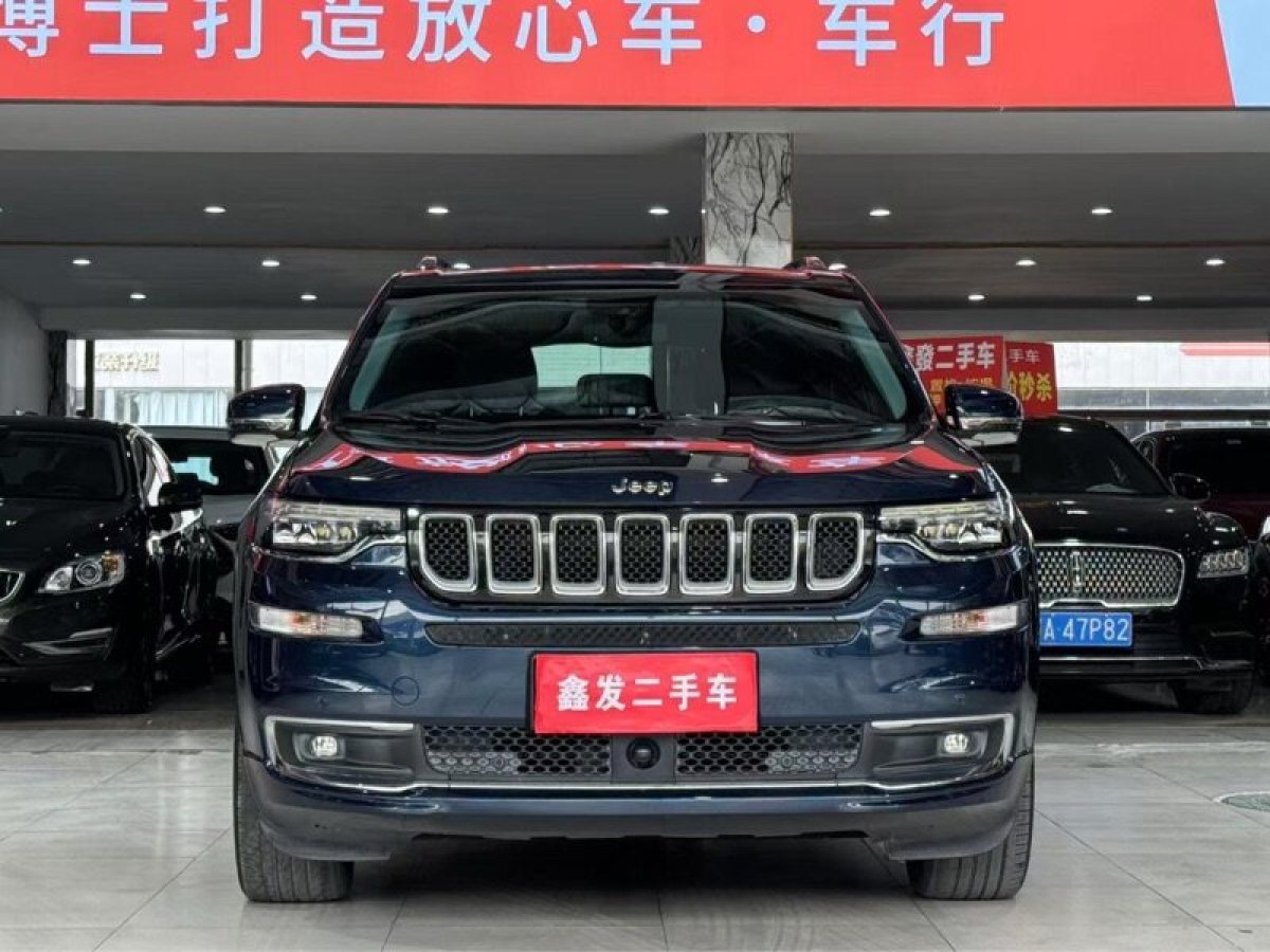 Jeep 大指揮官  2018款 2.0T 四驅(qū)耀享版圖片