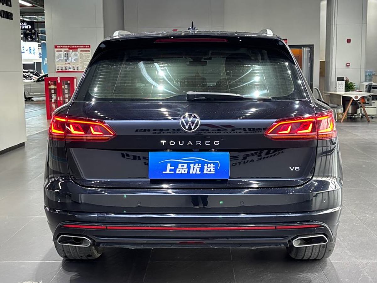 大众 途锐  2023款 3.0TSI 锐享版 经典运动套装图片