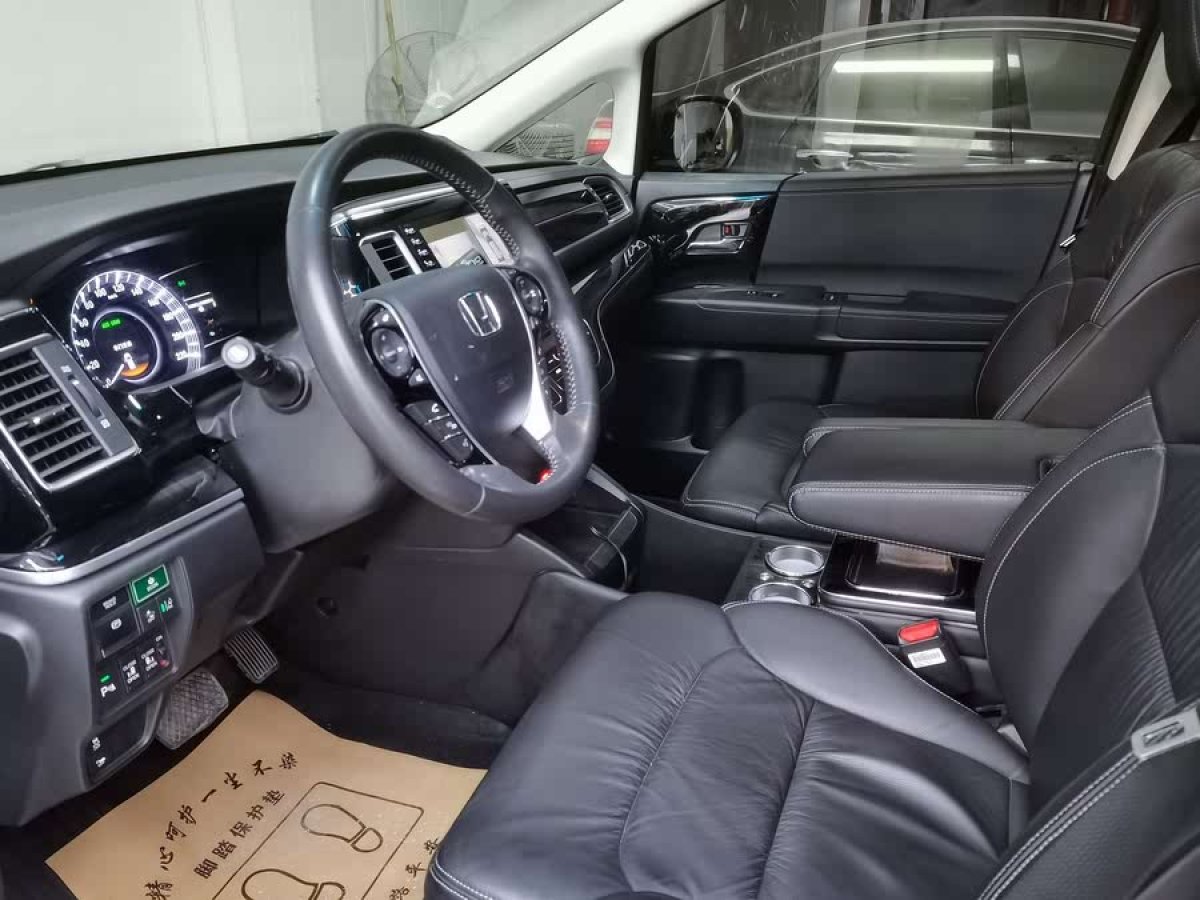 本田 艾力紳  2019款 2.0L 混動至尊版圖片