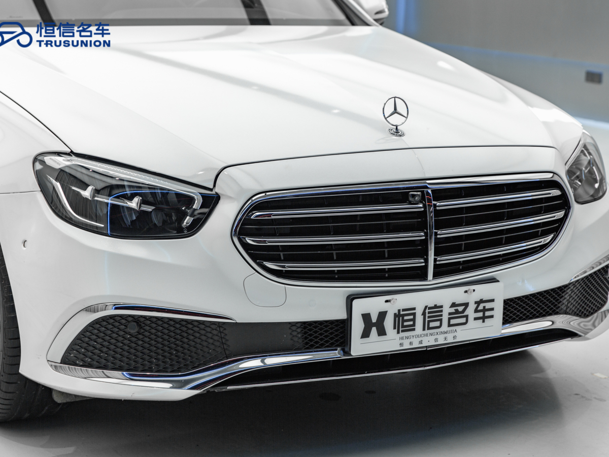 奔馳 奔馳E級  2022款 改款 E 300 L 時尚型圖片