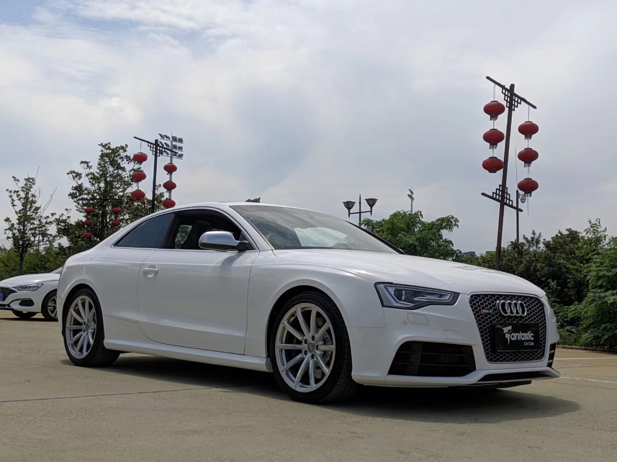 2015年6月奧迪 奧迪rs 5 2014款 rs 5 coupe 特別版