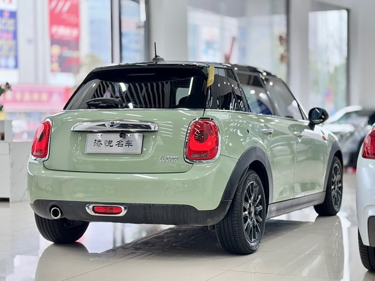 2015年2月MINI MINI  2015款 1.5T COOPER Fun 五門版