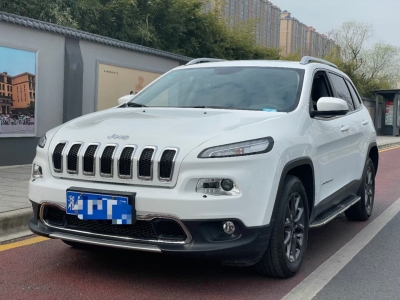 自由光圖片 jeep 2.0t 兩驅領先版