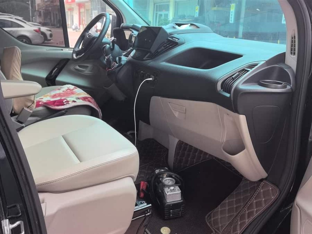 福特 全順  2019款 2.0T柴油商旅車短軸低頂7座國(guó)VI圖片