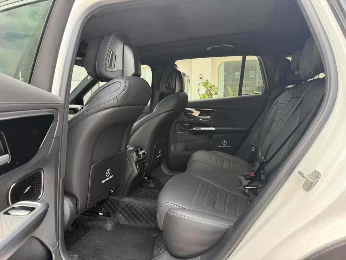 奔馳 奔馳GLC  2024款 GLC 300 4MATIC 轎跑SUV圖片