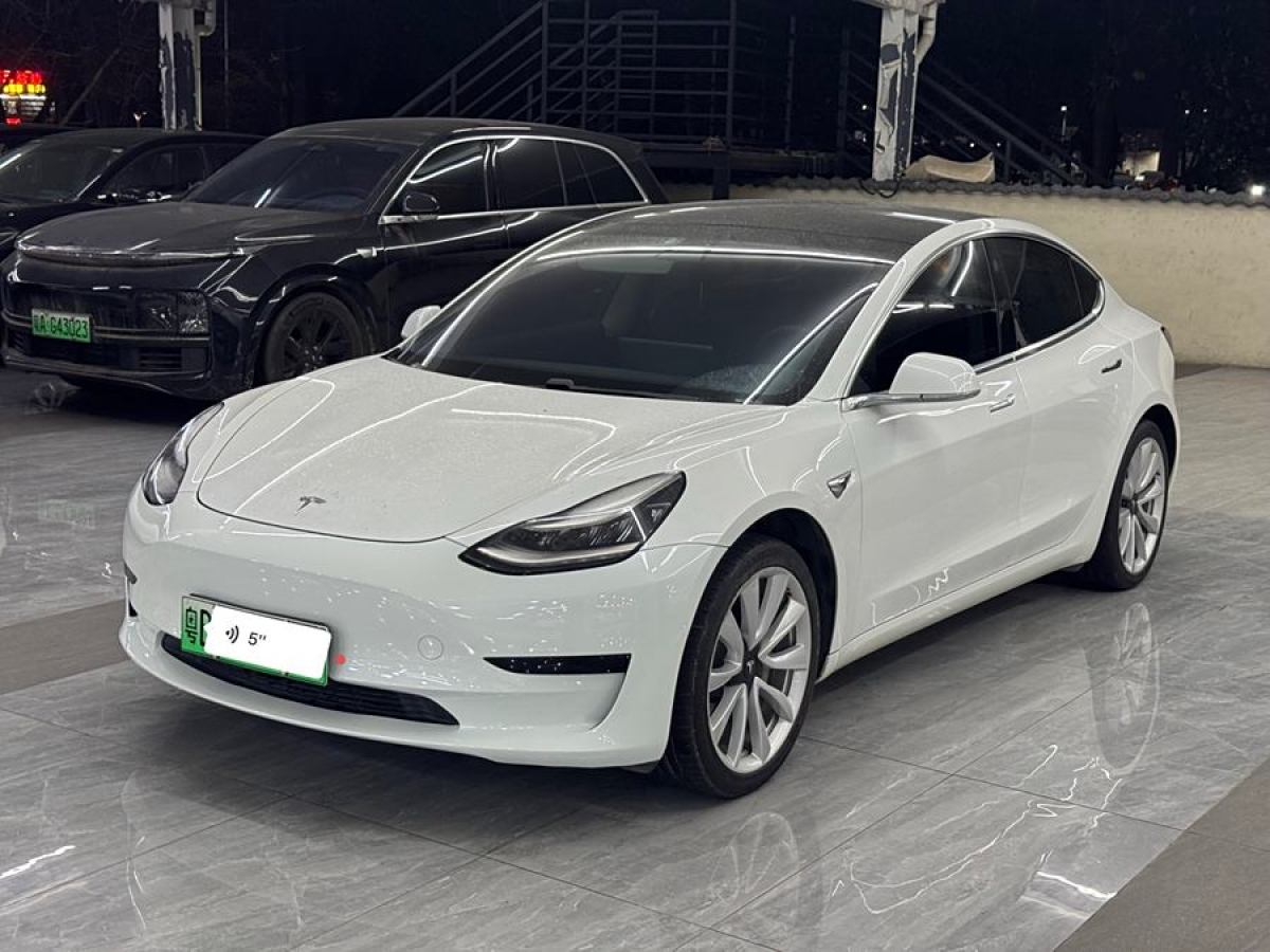 2020年9月特斯拉 Model 3  2019款 標(biāo)準(zhǔn)續(xù)航后驅(qū)升級版