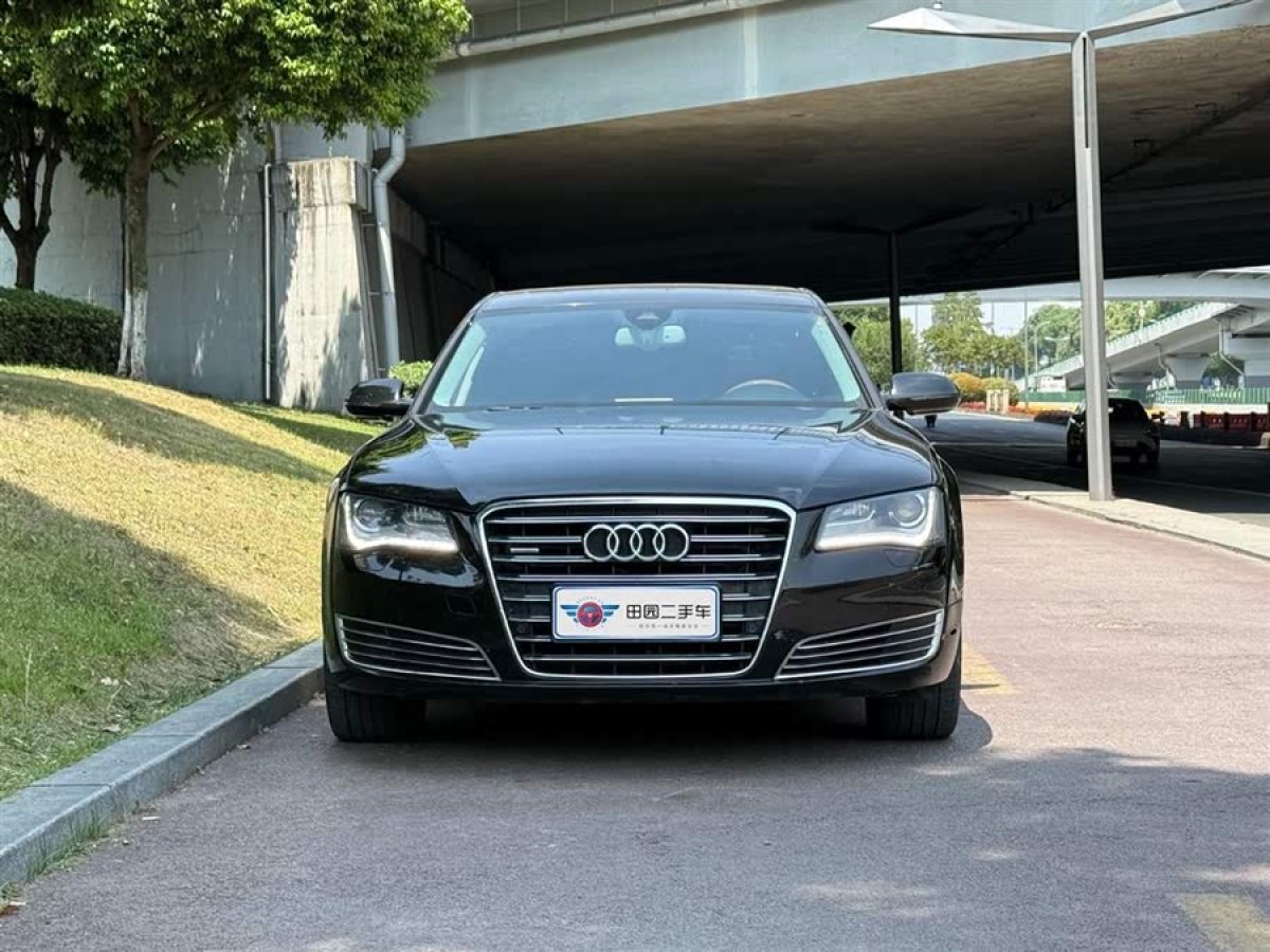 奧迪 奧迪A8  2012款 A8L 45 TFSI quattro豪華型圖片