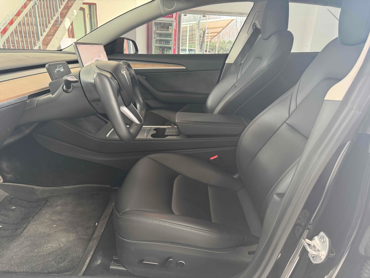 特斯拉 Model 3  2022款 后輪驅動版圖片