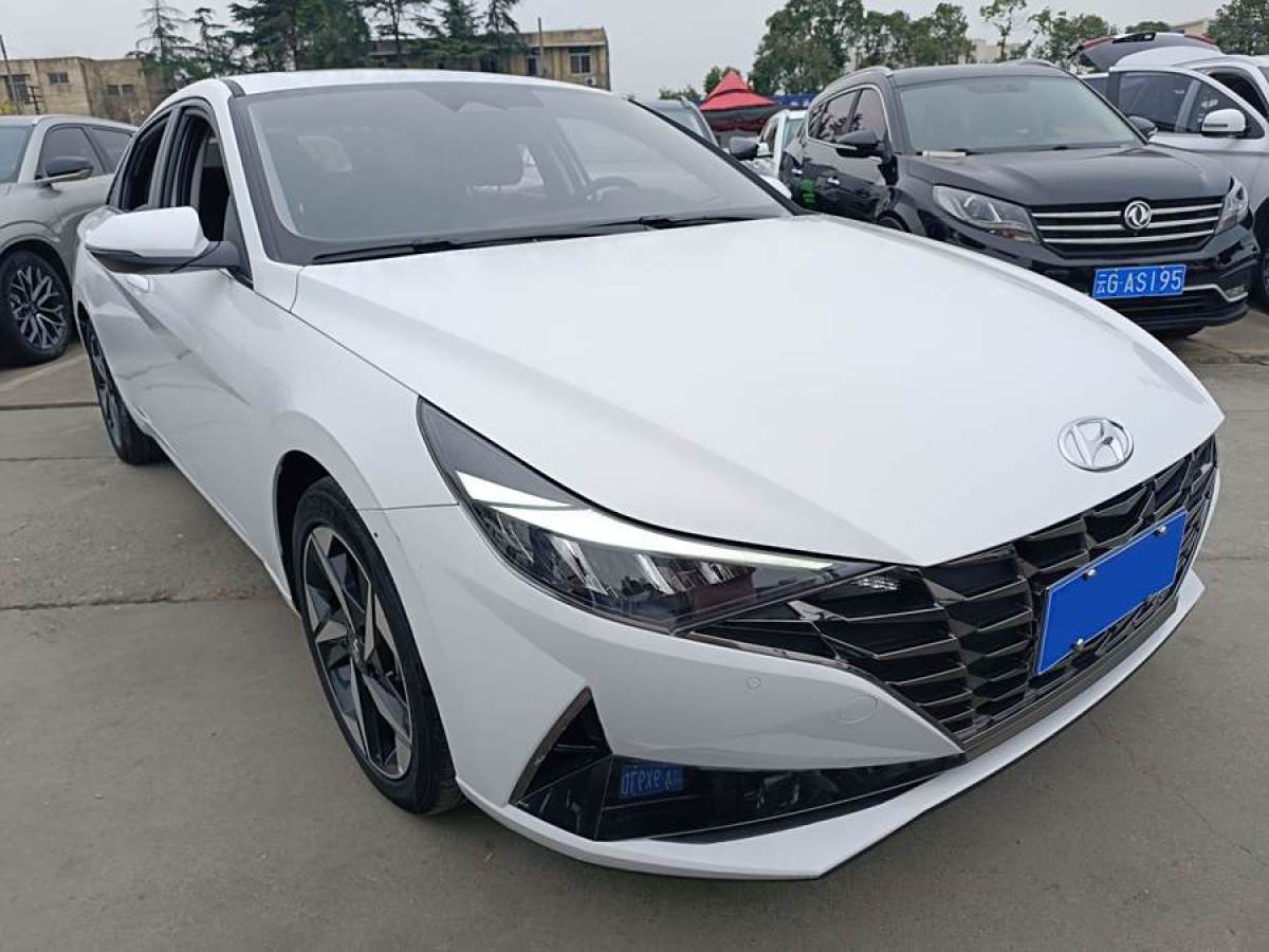 現(xiàn)代 伊蘭特  2022款 1.5L CVT GLS領(lǐng)先版圖片