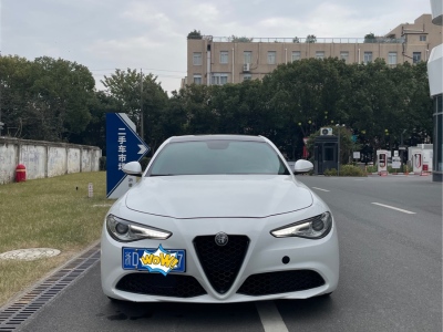 2018年1月 阿爾法·羅密歐 Giulia 2.0T 200HP 豪華版圖片