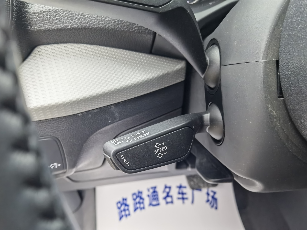 奧迪 奧迪Q2L  2023款 35TFSI 進取動感型圖片