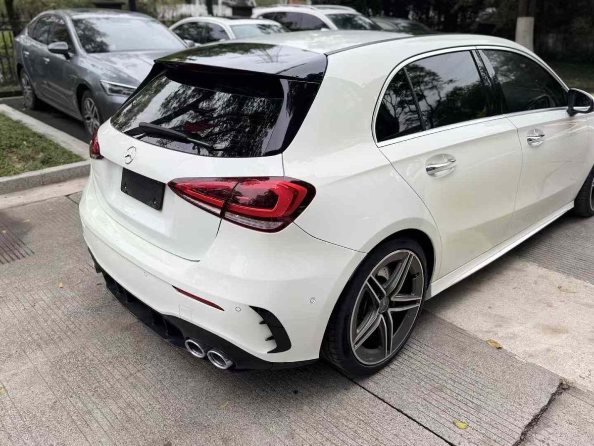 奔馳 奔馳A級(jí)AMG  2021款 AMG A 35 L 4MATIC 熾夜特別版圖片