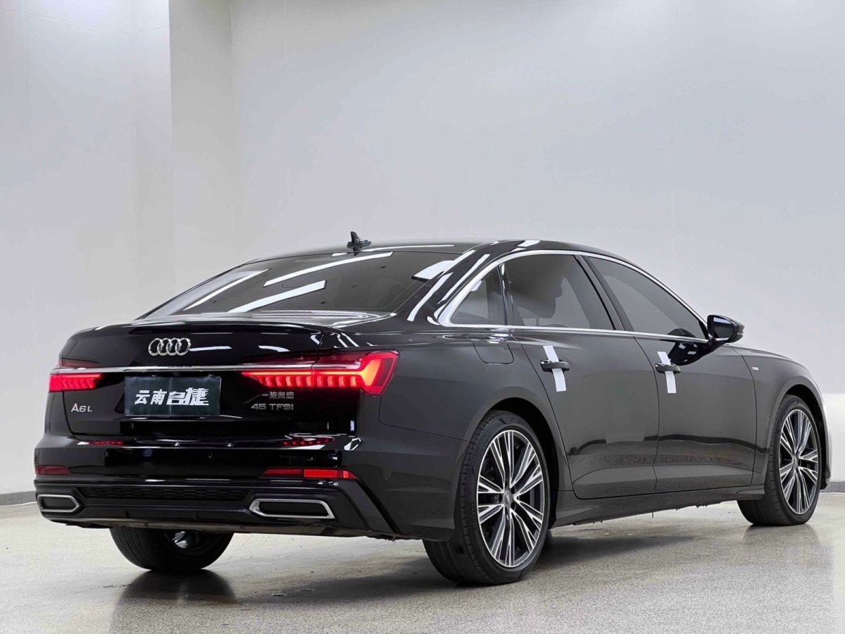 奧迪 奧迪A6L  2019款 45 TFSI 臻選動感型圖片