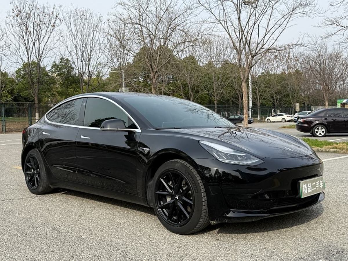 特斯拉 Model 3  2020款 改款 標準續(xù)航后驅(qū)升級版圖片