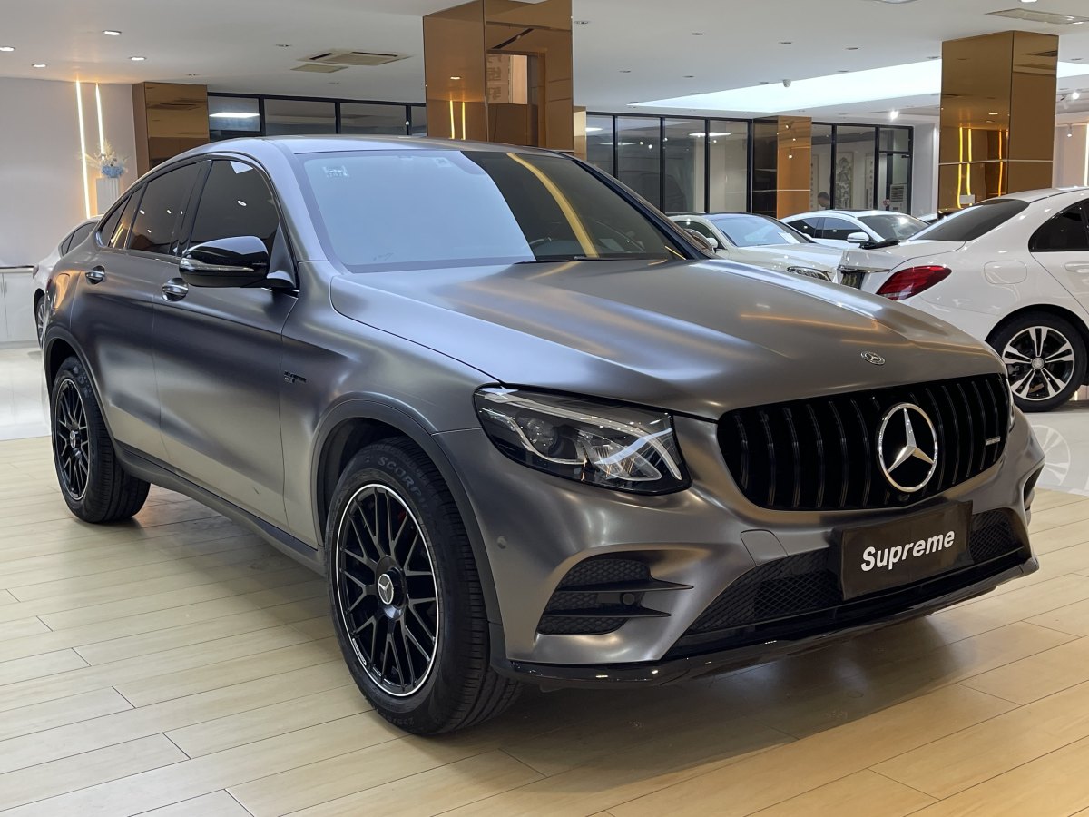 奔馳 奔馳GLC  2023款 GLC 300 4MATIC 轎跑SUV圖片