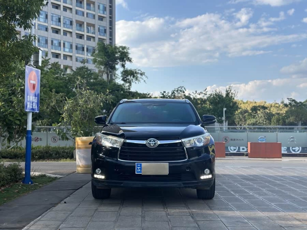 豐田 漢蘭達(dá)  2015款 2.0T 四驅(qū)至尊版 7座圖片