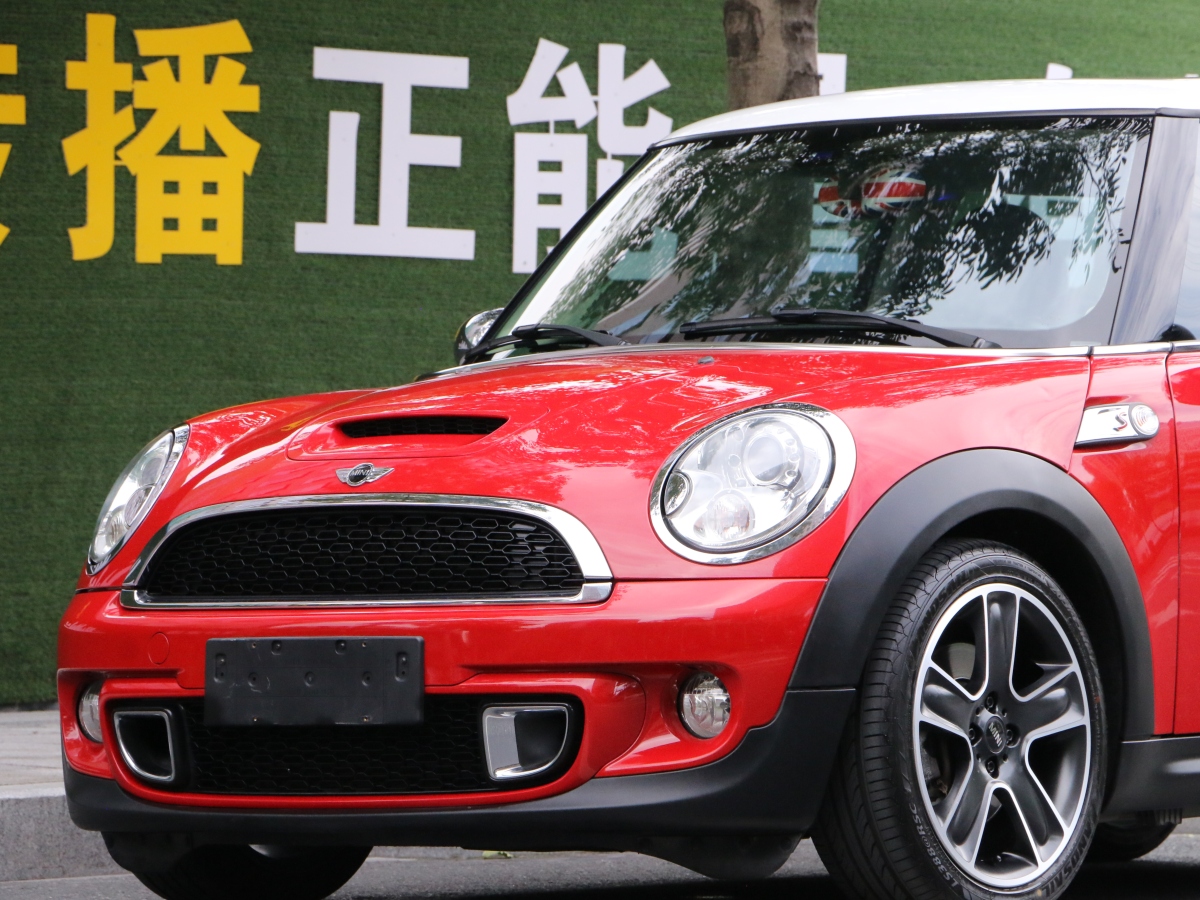 2013年9月MINI CLUBMAN  2011款 1.6T COOPER S