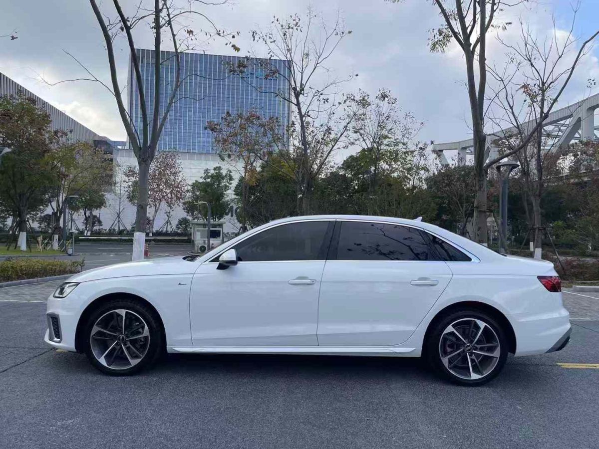 奧迪 奧迪A4L  2022款 35 TFSI 時尚動感型圖片