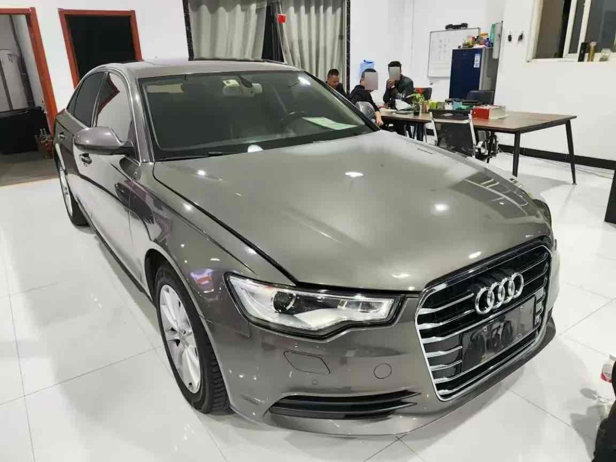 2015年9月奧迪 奧迪A6L  2015款 TFSI 百萬紀念智領型