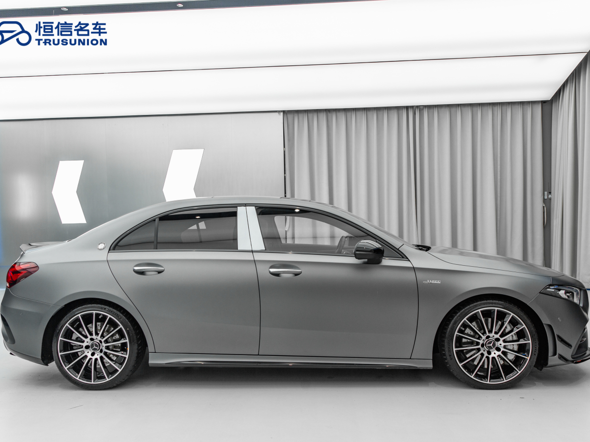 奔馳 奔馳A級(jí)AMG  2020款 AMG A 35 4MATIC圖片