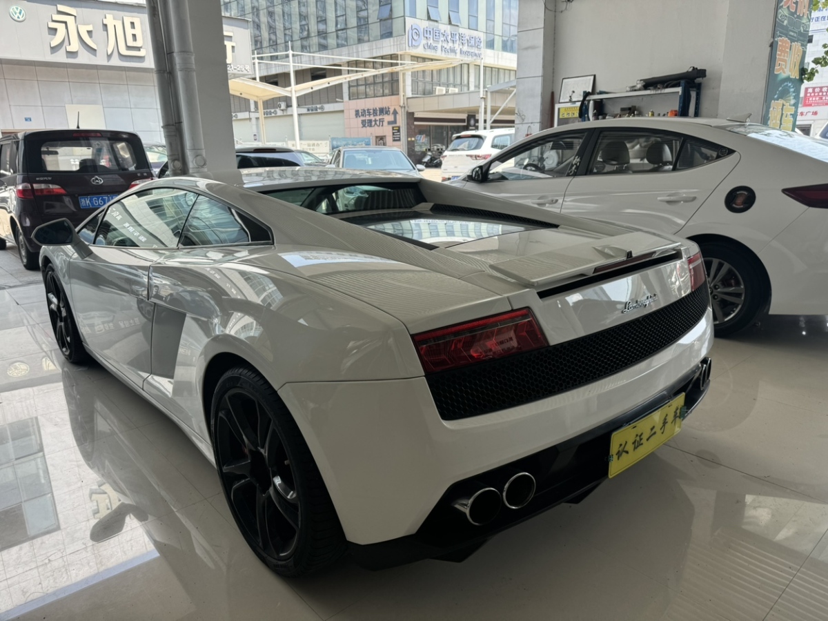 蘭博基尼 Gallardo  2010款 LP 550-2 標(biāo)準(zhǔn)版圖片