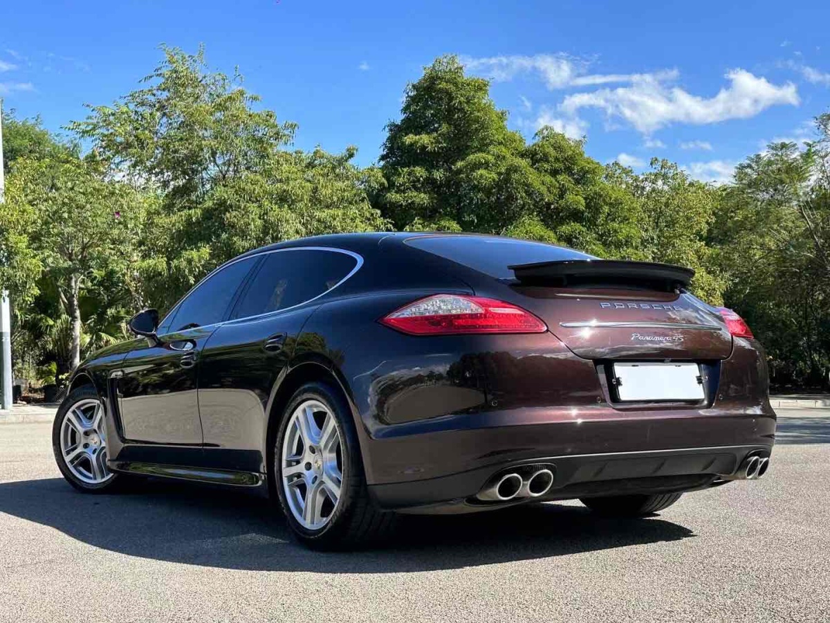 2011年3月保時捷 Panamera  2010款 Panamera 4S 4.8L