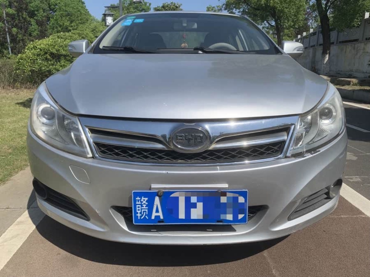 比亞迪 速銳  2014款 1.5L 手動豪華型圖片