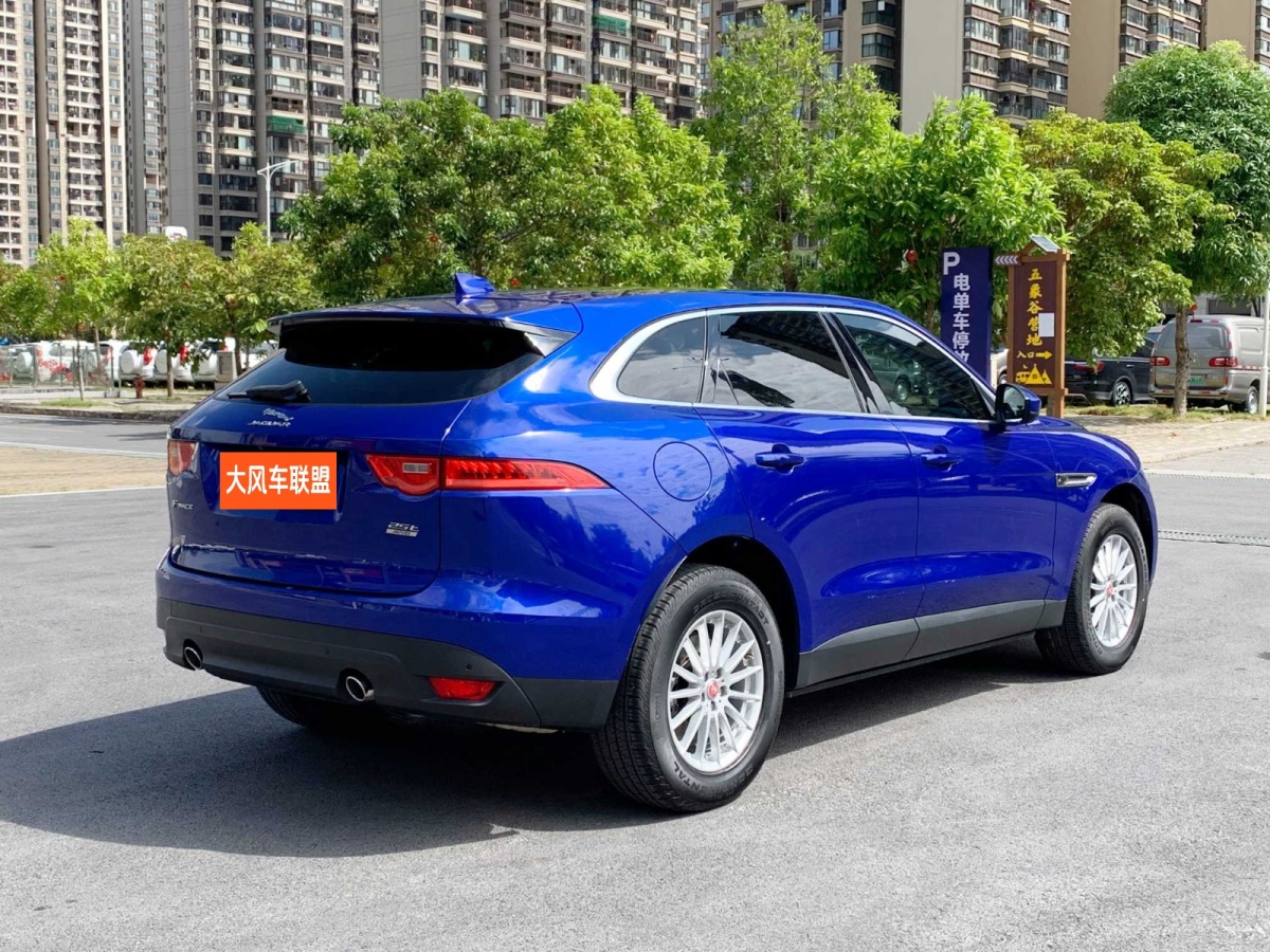 捷豹 F-PACE  2019款 2.0T 四驅(qū)都市尊享版圖片