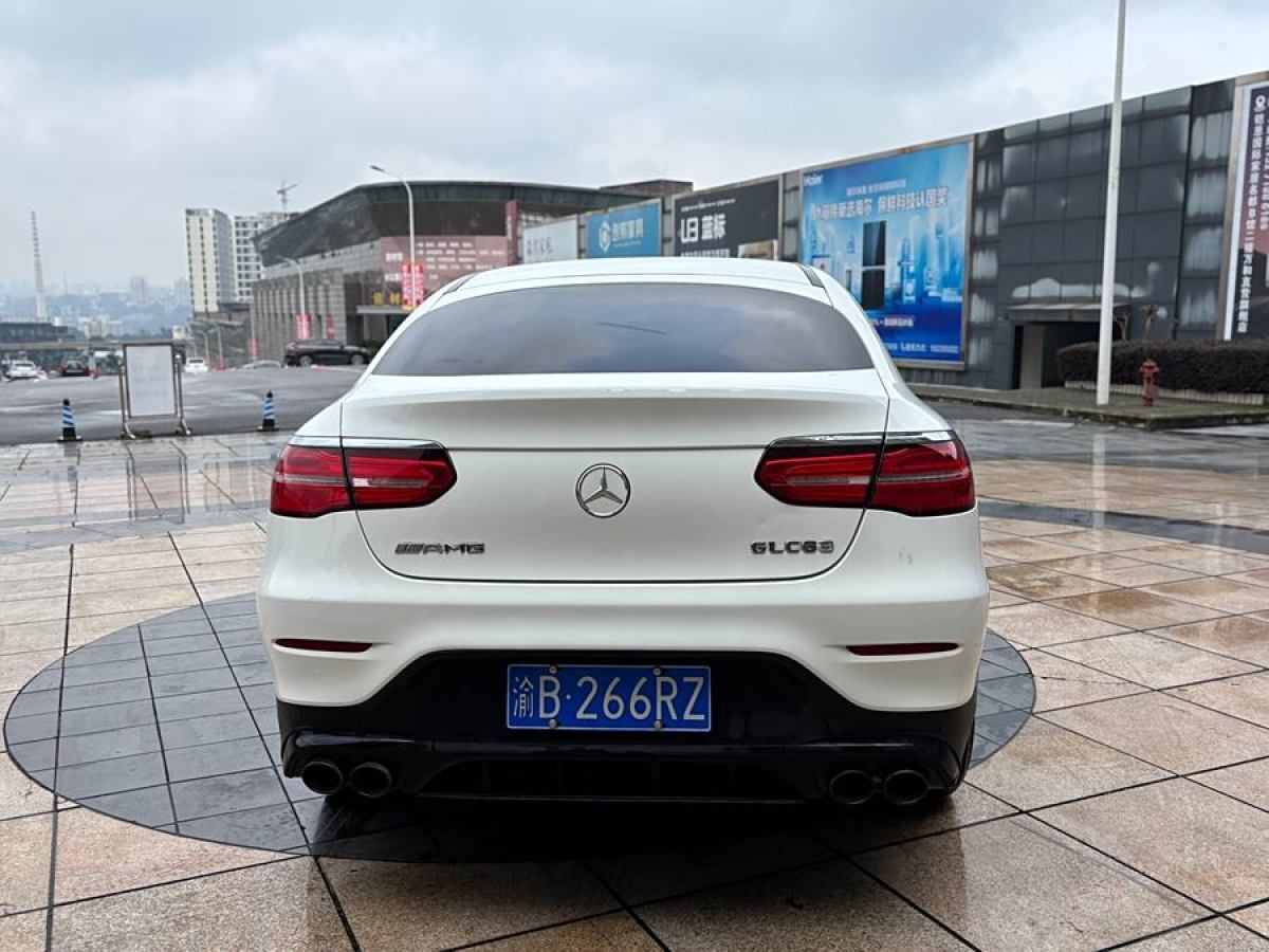 奔馳 奔馳GLC  2022款 改款 GLC 300 4MATIC 轎跑SUV圖片