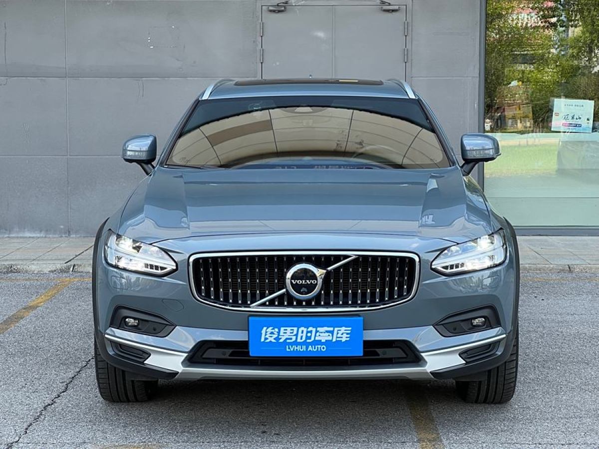 2021年10月沃爾沃 V90  2024款 Cross Country B5 AWD 智尊版