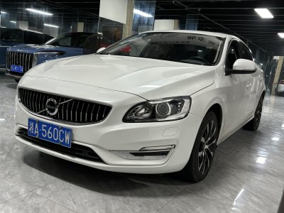 2020年1月 沃爾沃 S60(進(jìn)口) 2.0T T5 個(gè)性運(yùn)動版(改款)圖片