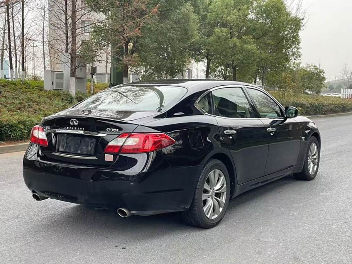 英菲尼迪 Q70  2013款 Q70L 2.5L 舒適版圖片