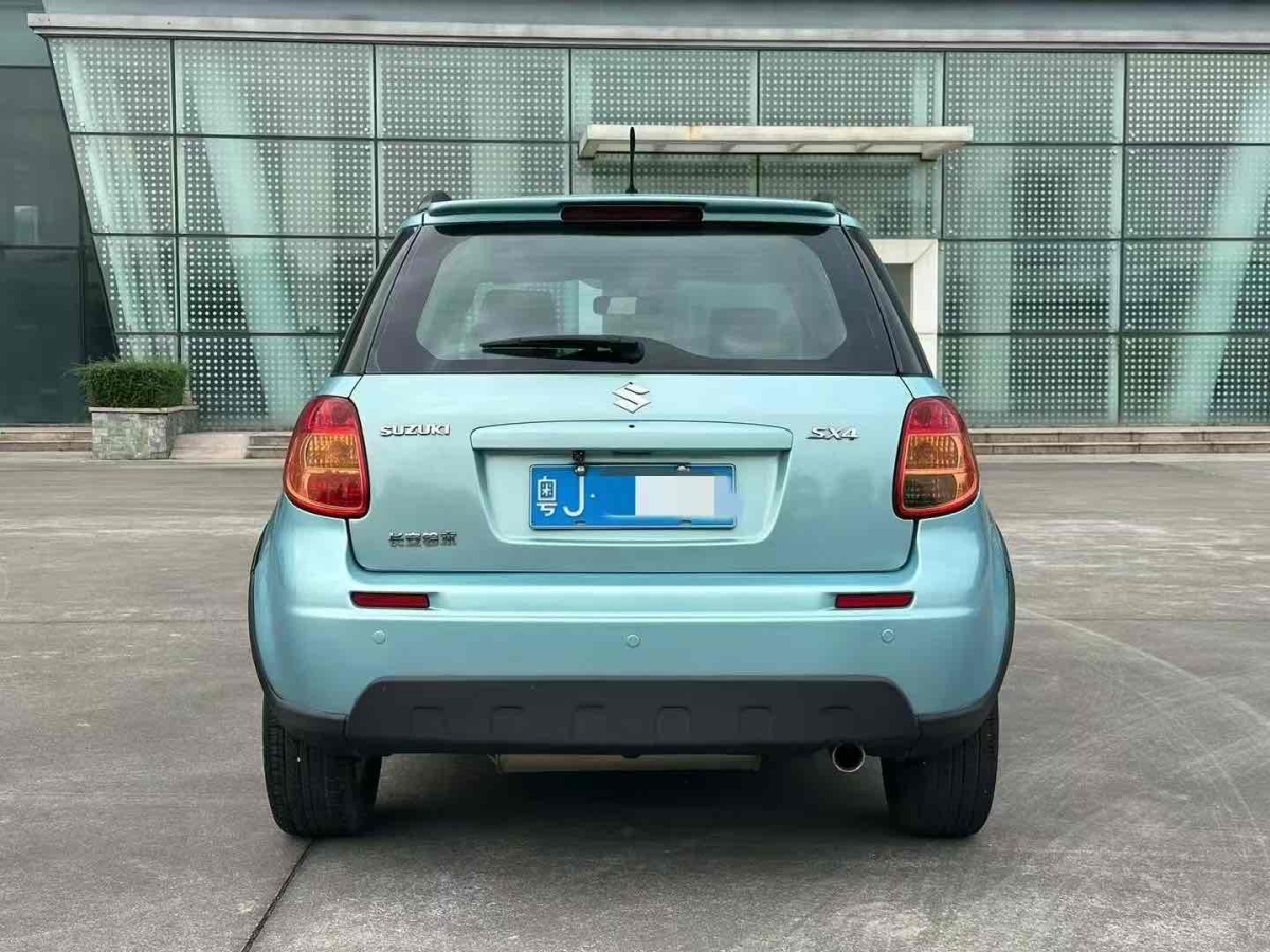 2008年5月鈴木 天語  2008款 SX4 1.6L 兩廂都市時尚型