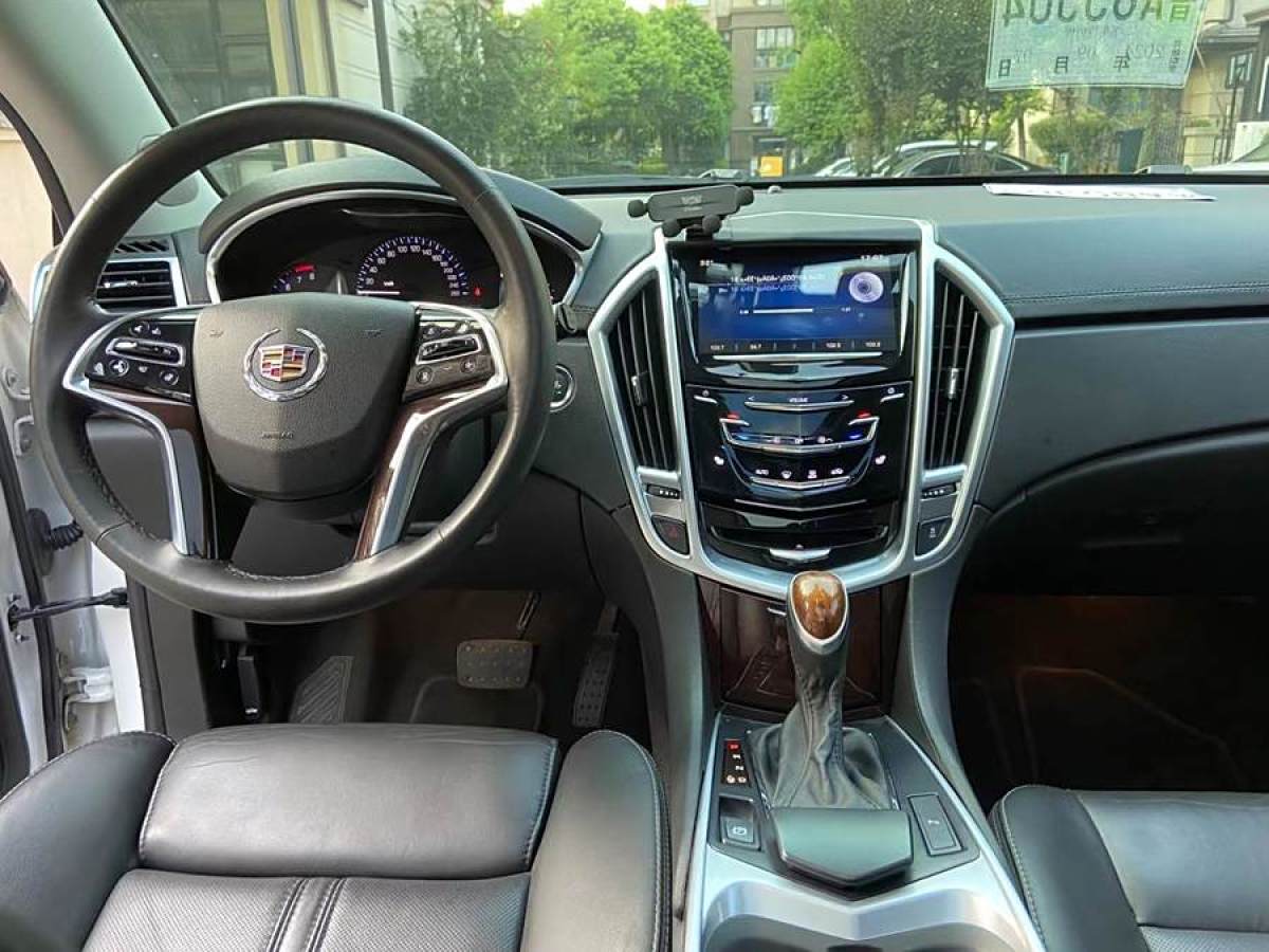 凯迪拉克 SRX  2015款 3.0L 精英型图片