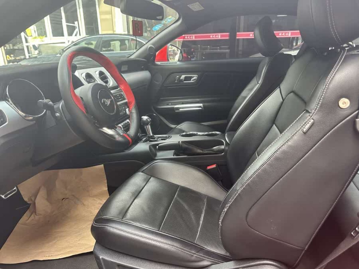 福特 Mustang  2015款 2.3T 運(yùn)動(dòng)版圖片