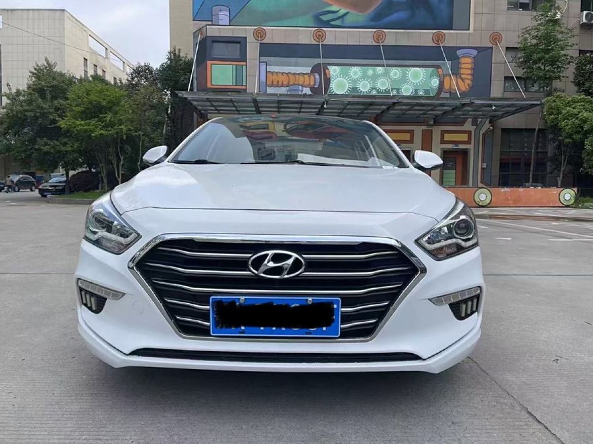 現(xiàn)代 名圖  2017款 1.8L 自動智能型GLS 國VI圖片