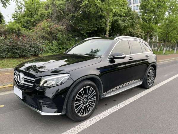 奔驰 奔驰GLC  2018款 改款 GLC 260 4MATIC 动感型