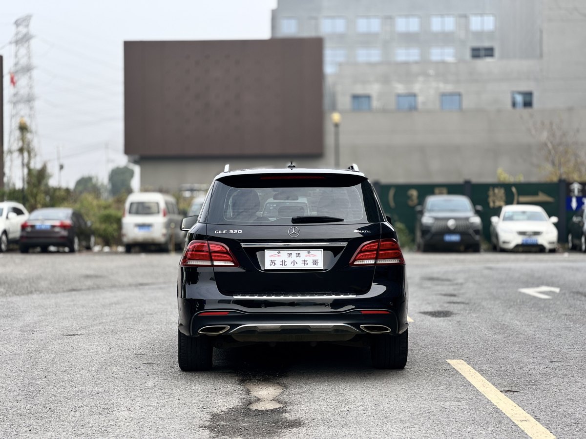 奔馳 奔馳GLE  2017款 GLE 320 4MATIC 動感型圖片