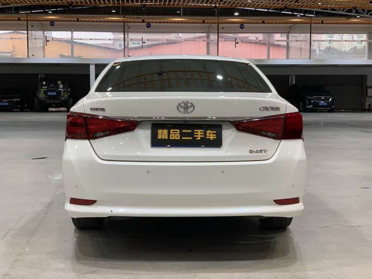 豐田 皇冠  2015款 2.0T 時尚版圖片