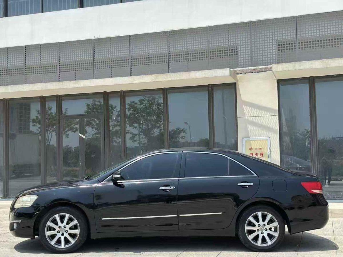 豐田 凱美瑞  2006款 240V 導(dǎo)航版圖片