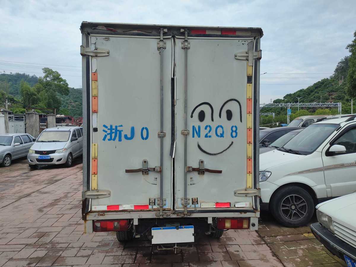 长安轻型车 神骐T20  2015款 1.3L汽油单排厢式运输车C2D6图片