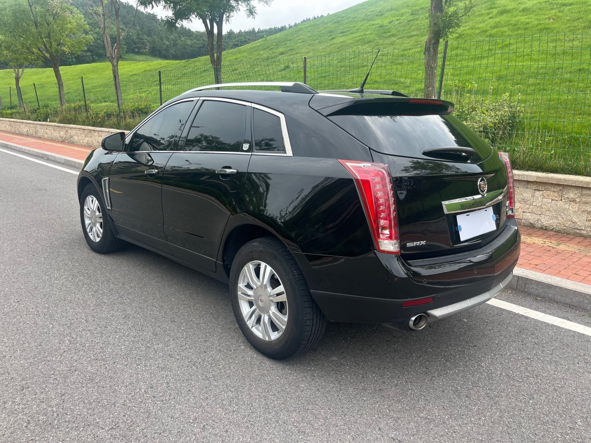 2014年3月凱迪拉克 SRX  2014款 3.0L 精英型