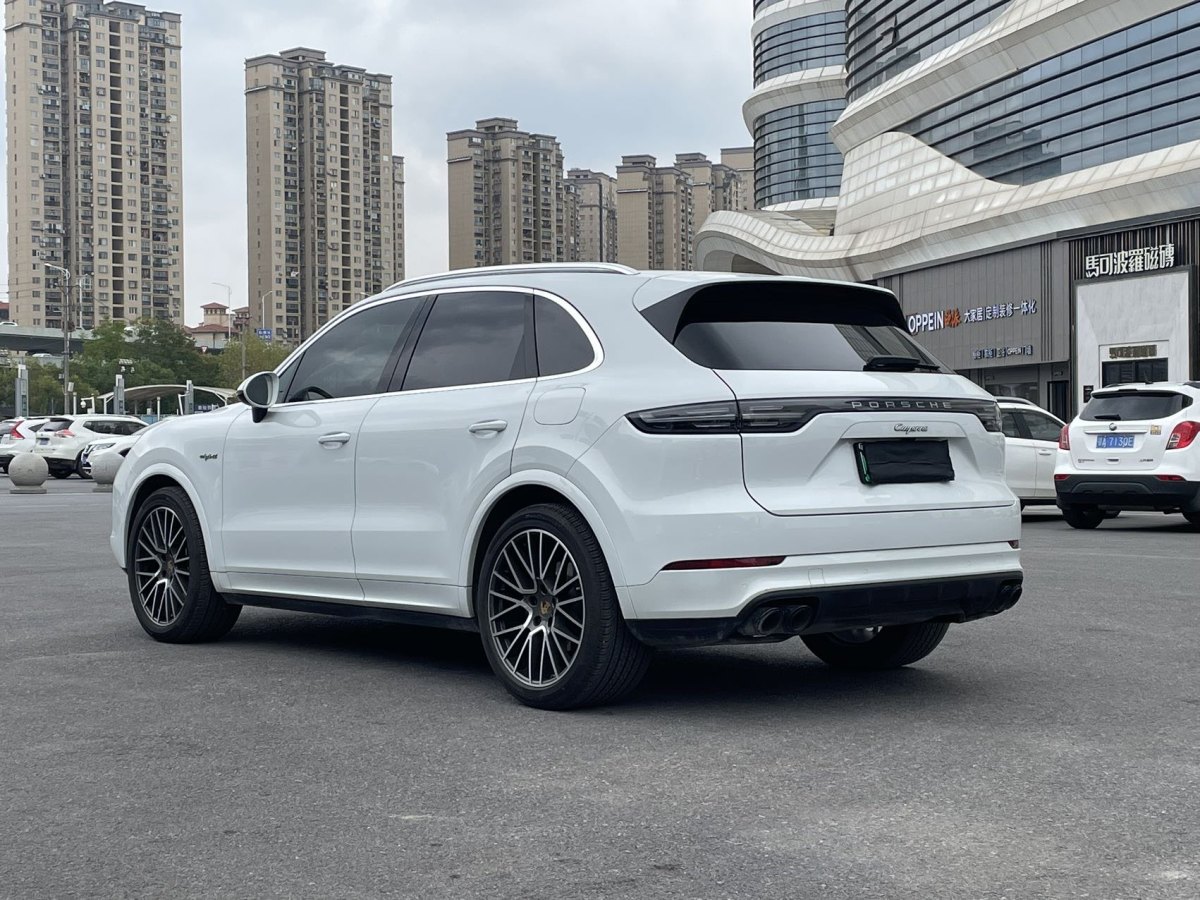 保時(shí)捷 Cayenne新能源  2023款 Cayenne E-Hybrid 2.0T圖片