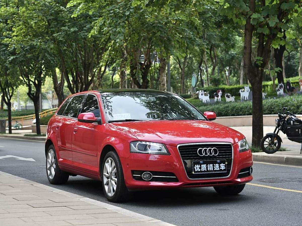 奧迪 奧迪A3  2010款 Sportback 1.8T 豪華型圖片