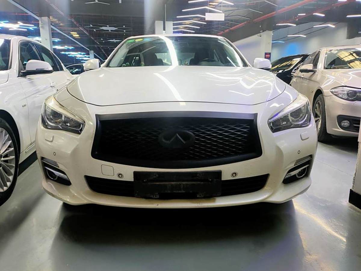 英菲尼迪 Q50L  2015款 2.0T 悅享版圖片