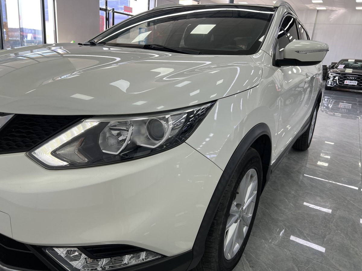 日產(chǎn) 逍客  2016款 2.0L CVT精英版圖片