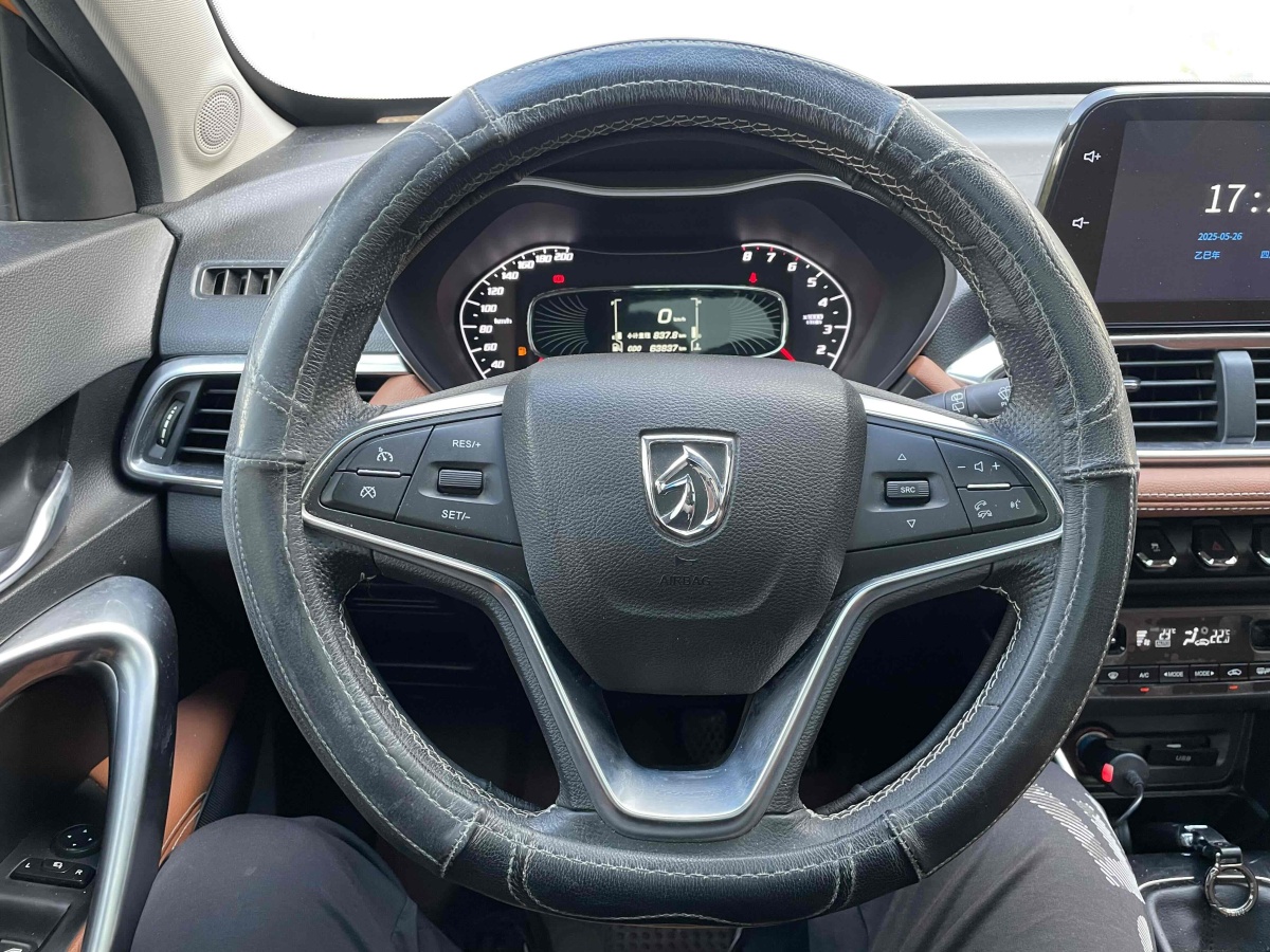 寶駿 510  2017款 1.5L 手動豪華型圖片